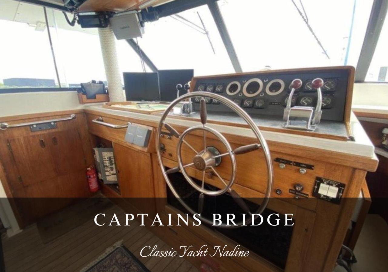 Classic Yacht Nadine In Poole Harbour, Dorset, With A Hot Tub Jacuzzi Exterior foto